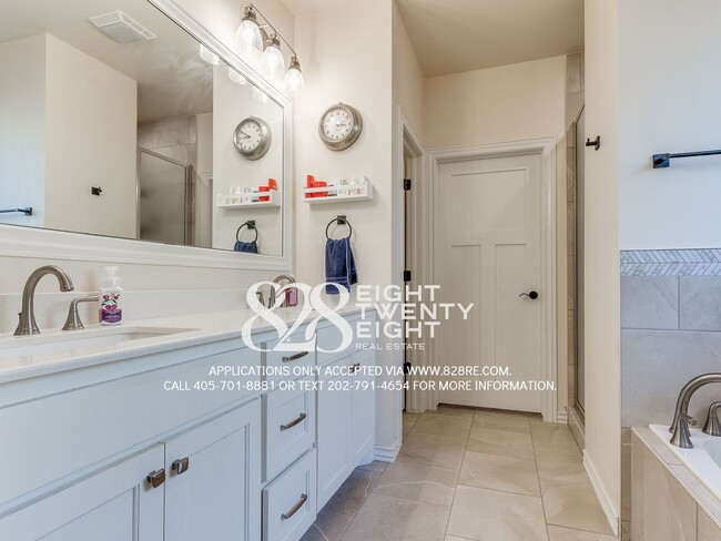 Building Photo - **COMING JANUARY 2ND!!!** STUNNINGLY BEAUTIFUL SPACIOUS 5 BED/3 BATH HOME IN ST JAMES PARK!