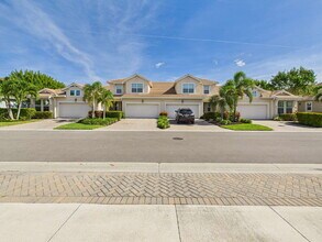 Building Photo - Relax and Unwind in This Beautiful Arboretum Condo Near Downtown Naples – 3-Month Minimum Rental