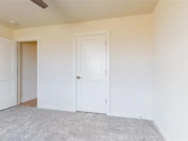 Building Photo - 12031 NE Stone Ridge Ln