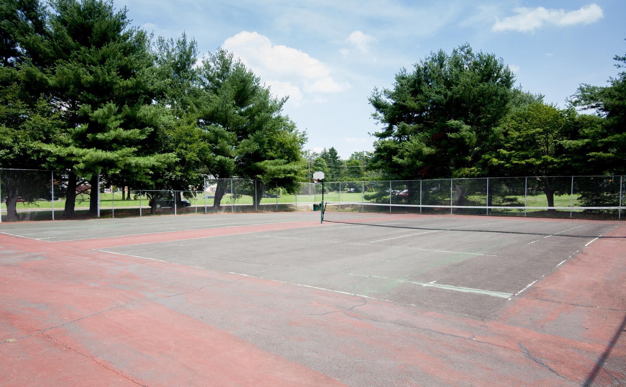 Community Tennis Courts - 5 Shannon Dr