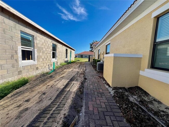 Building Photo - 1780 Coriander Dr