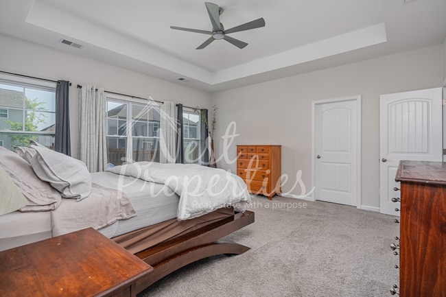 Building Photo - 428 Baymont Dr