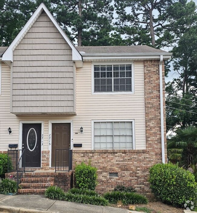 Building Photo - 2715 Southbury Cir