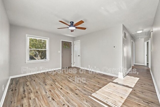 Building Photo - 1032 Barrow Ct