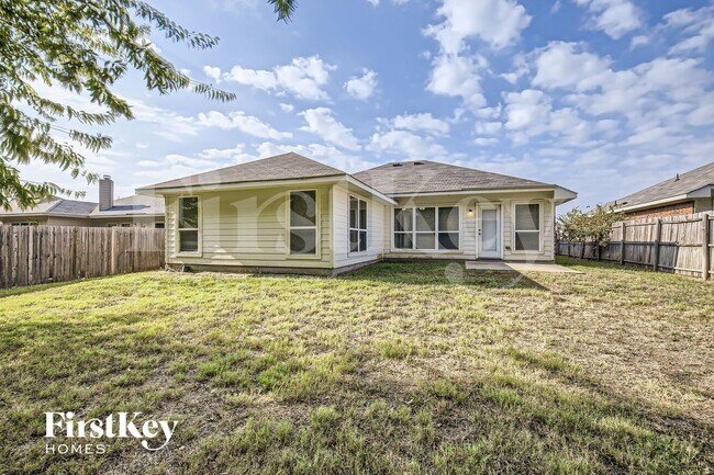 Building Photo - 278 Meadowcrest Dr