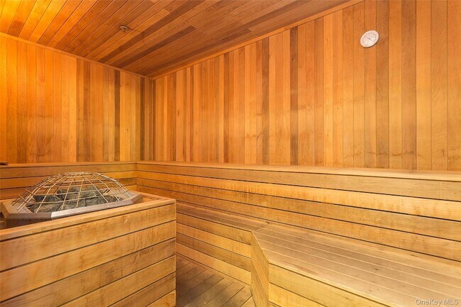 Building Photo - 40-28 College Point Blvd