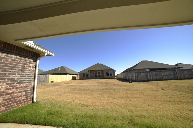 Building Photo - Brand New Home in Washington!