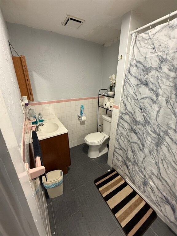 Building Photo - 8 Ford St