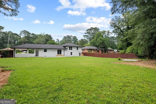 Building Photo - 3266 W Manor Ln SW