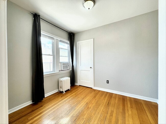 Building Photo - 1528 N Emerson Street Unit 7, Denver CO, 8...