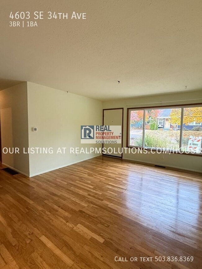 Building Photo - 4603 SE 34th Ave