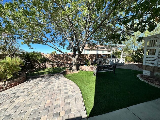 Building Photo - 1380 Haven Green Ct