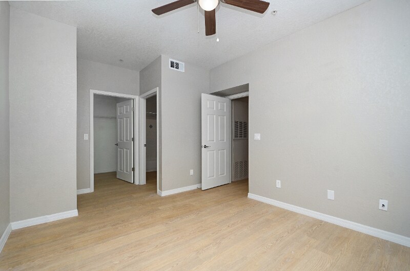 Building Photo - 826 Camargo Way