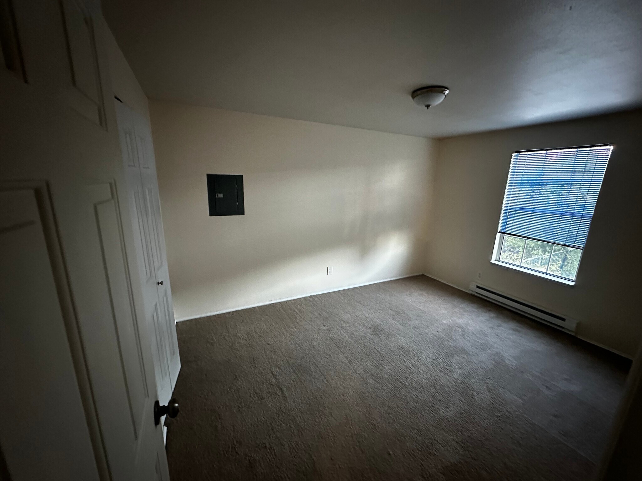 Bedroom 3 - 952 SE Ely St