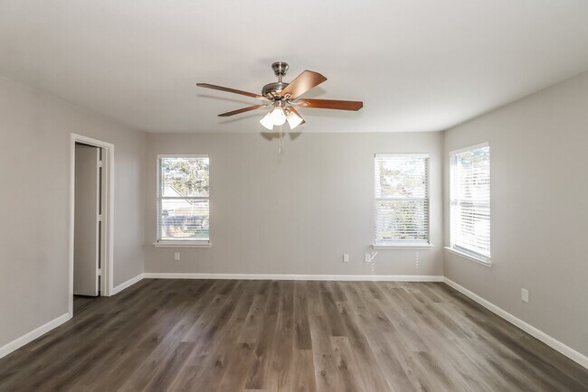 Building Photo - 20622 Bishops Gate Ln