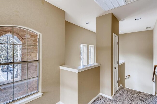 Building Photo - 11400 W Parmer Ln