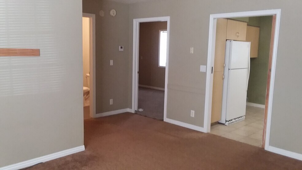 Hall - 375 W Pine St