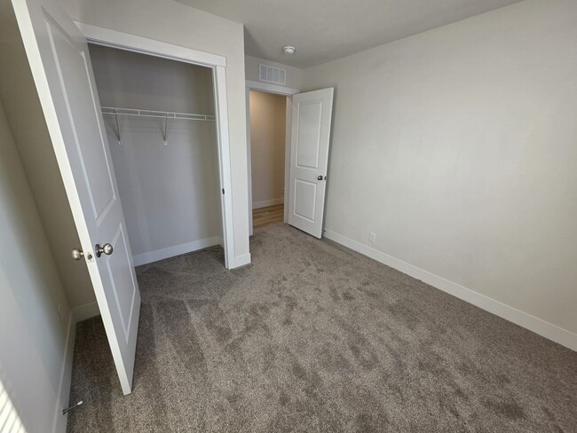 Building Photo - 175 N Michigan Ave