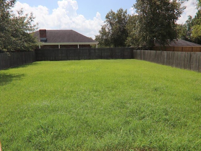Building Photo - 826 S Village Creek Pkwy