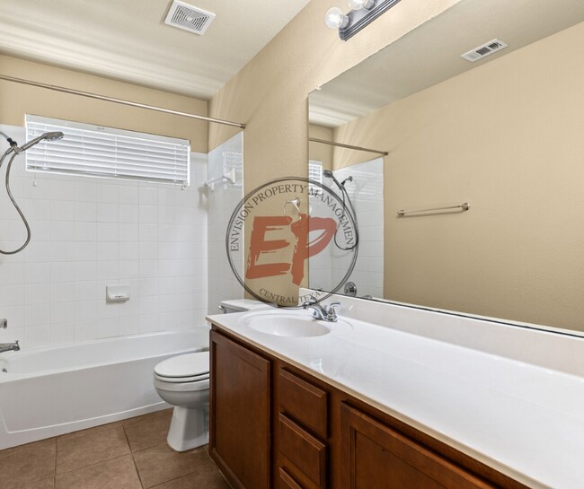 Building Photo - 6728 Tierra Dr