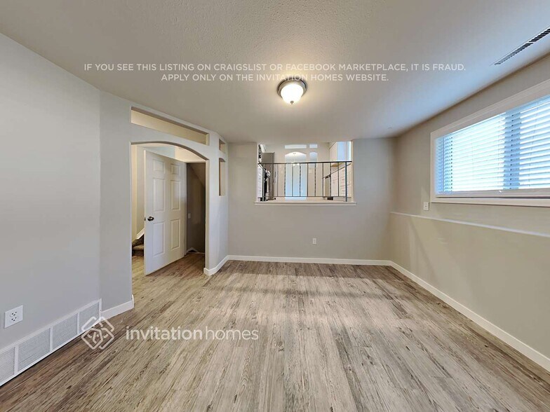 Building Photo - 5675 Tomah Dr