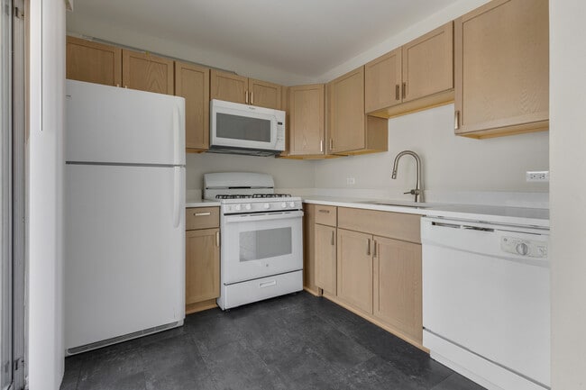 Building Photo - 86 Gant Cir