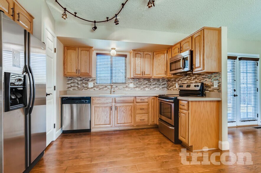 Building Photo - 2674 Deliverance Dr