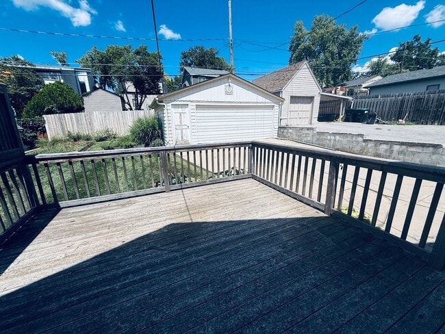 Building Photo - 4666 Poppleton Ave