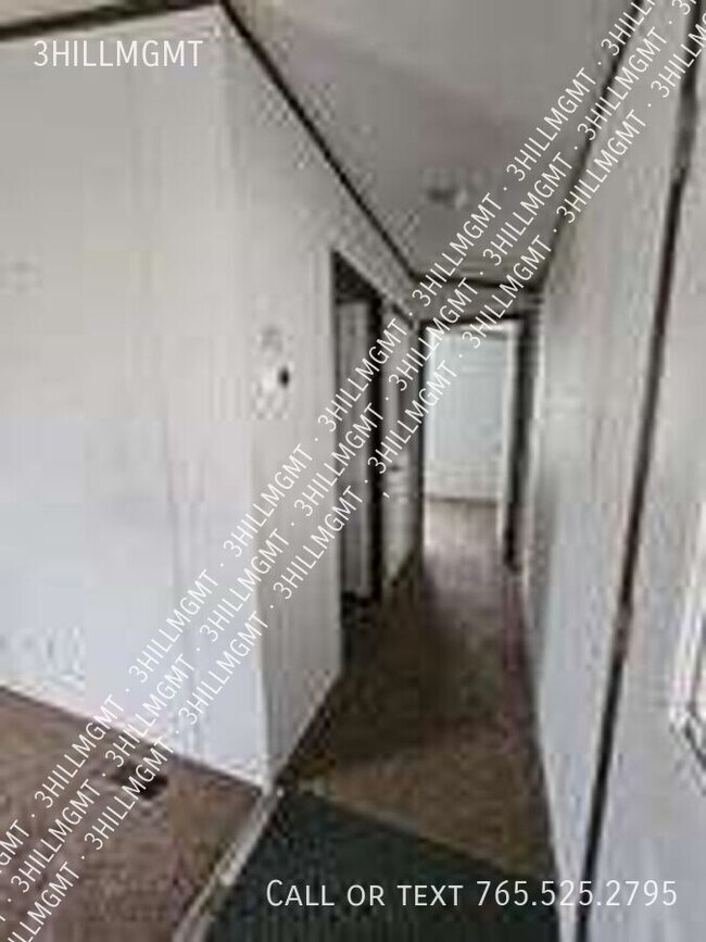 Building Photo - 13088 Crestview Ave