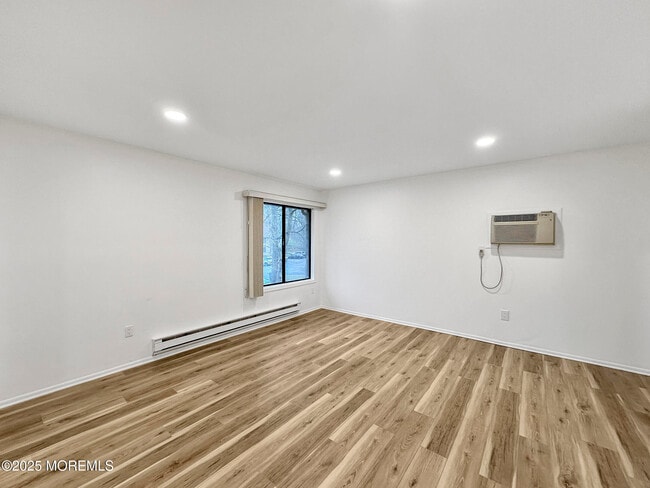 Building Photo - 161 Cross Slope Ct