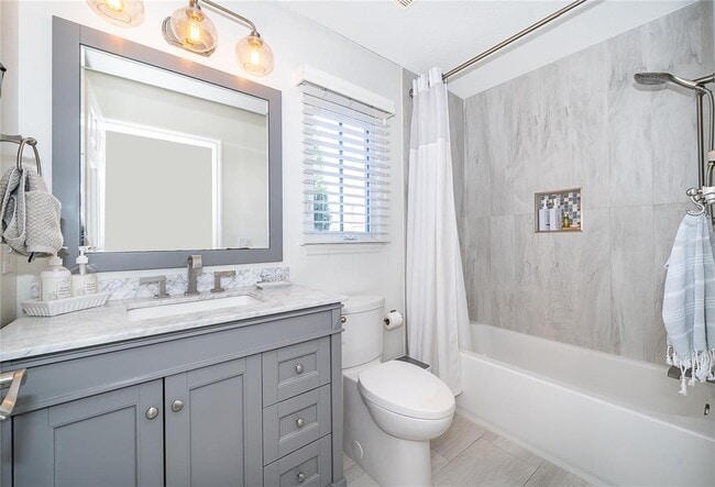 Building Photo - 2823 Wilford Ave