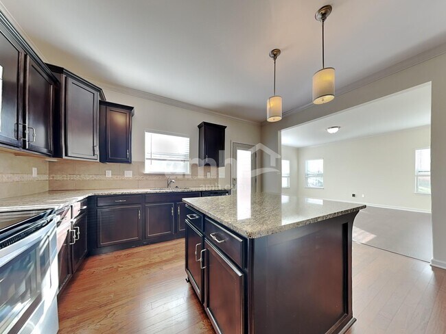 Building Photo - 4311 Hampstead Heath Dr