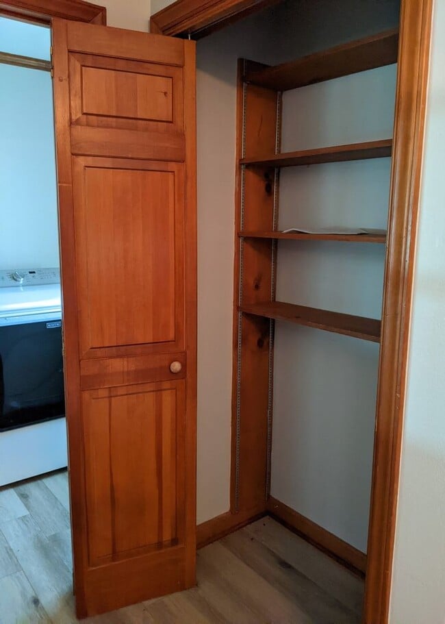 Building Photo - 5990 Idlewild Rd