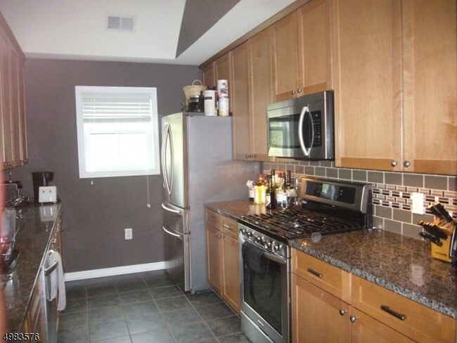 Building Photo - 169 Tarrington Rd