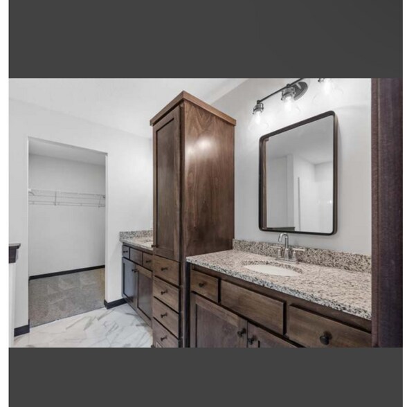 Building Photo - 10277 3rd St NE