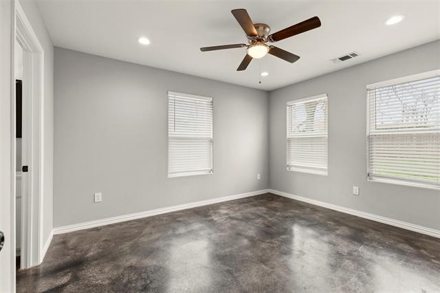 Building Photo - 933 Rice St