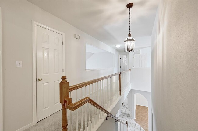 Building Photo - 1230 Heppner Dr