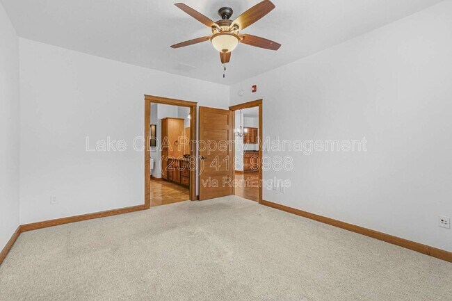 Building Photo - 4505 Greenchain Loop