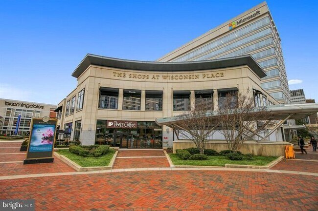 Building Photo - 5500 Friendship Blvd