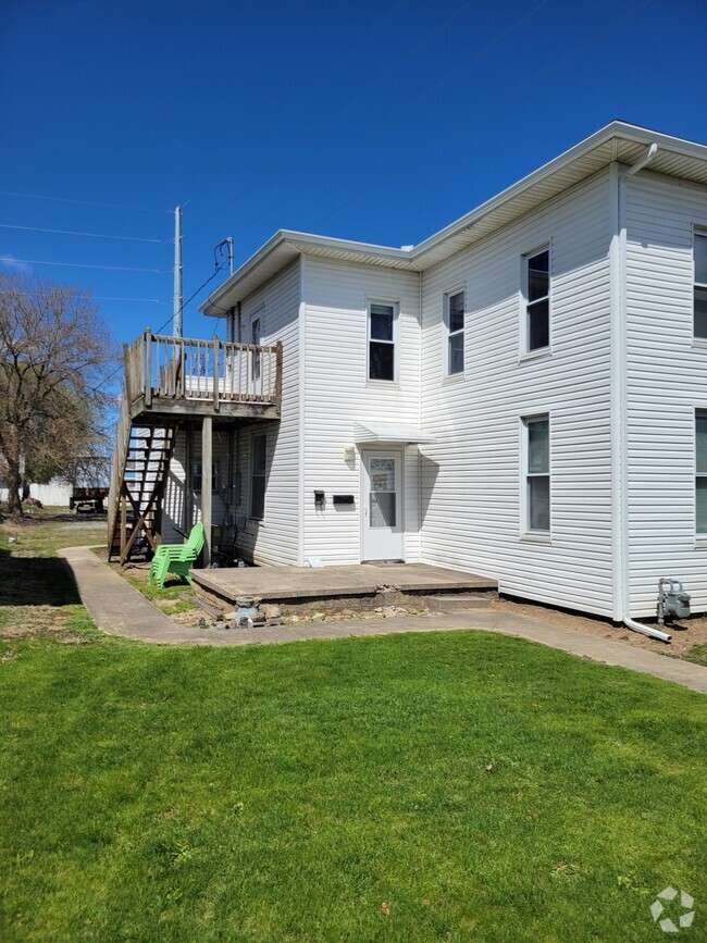 Building Photo - 514 1/2 E Lima St