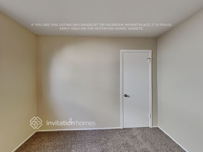 Building Photo - 4300 42nd Ave