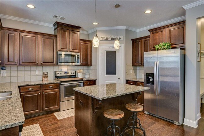 Building Photo - 847 Williford Run Dr