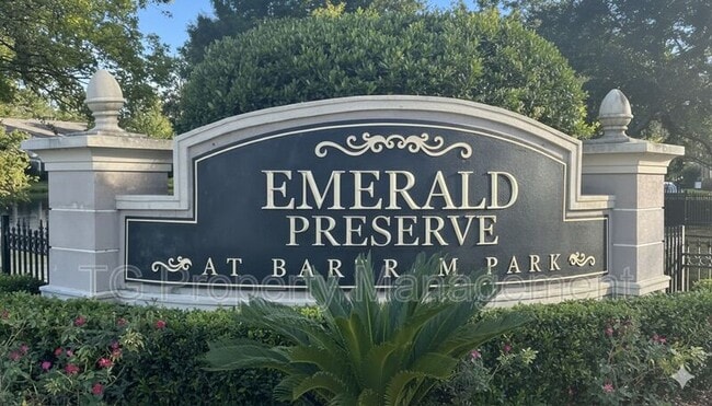 Building Photo - 13492 Sunstone St