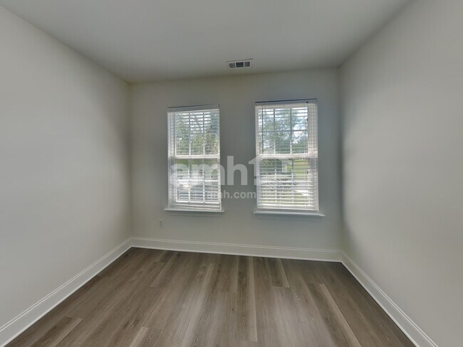 Building Photo - 3900 Arbor Creek Ct