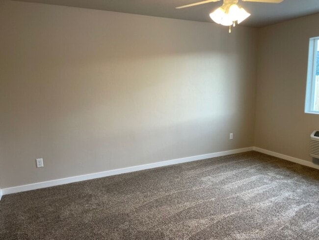 Building Photo - 1530 Aryn Ln