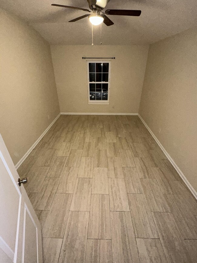 Building Photo - 1707 Biscayne Bay Cir