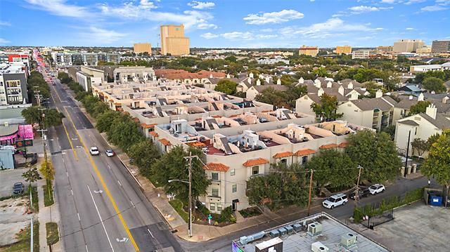 Building Photo - 1016 Liberty St