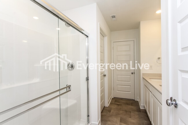 Building Photo - 3565 Cosmic Ct