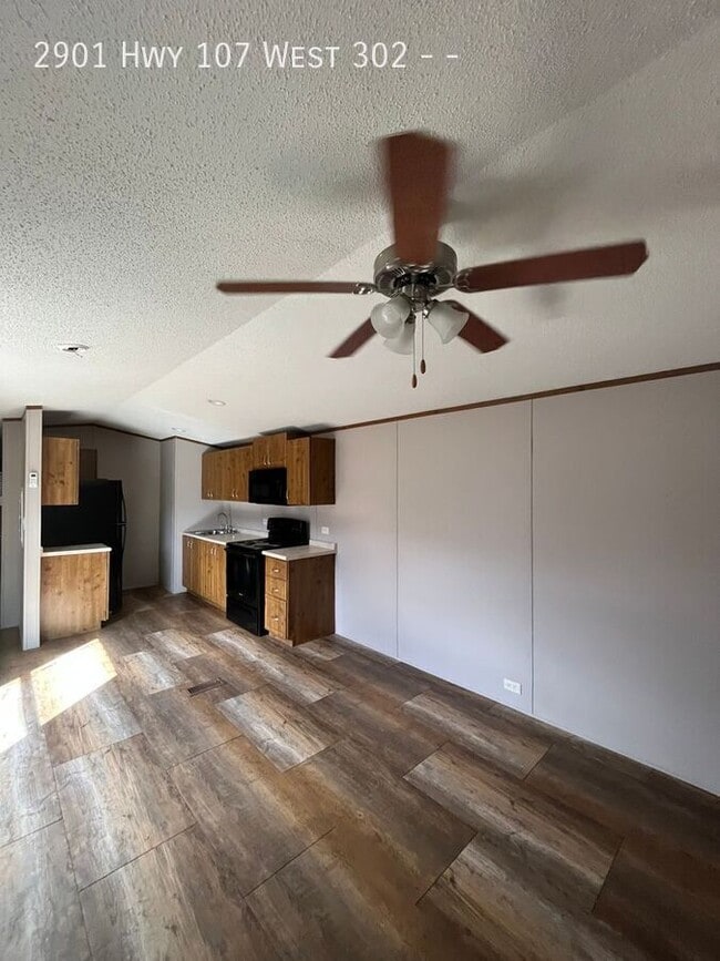 Building Photo - 2901 TX-107