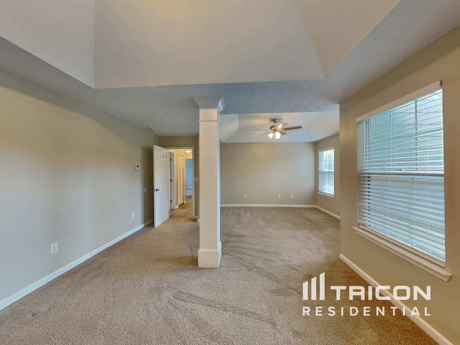 Building Photo - 203 Woodcreek Way